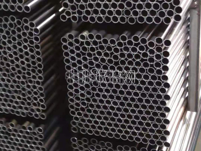 Ƶ